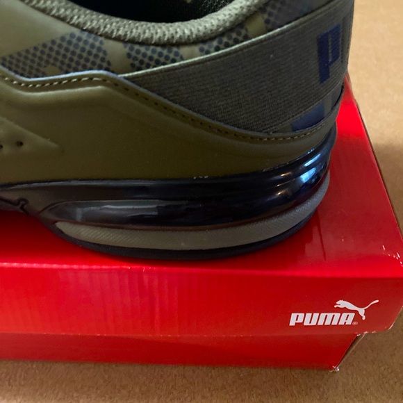 PUMA - Picture 9 of 9